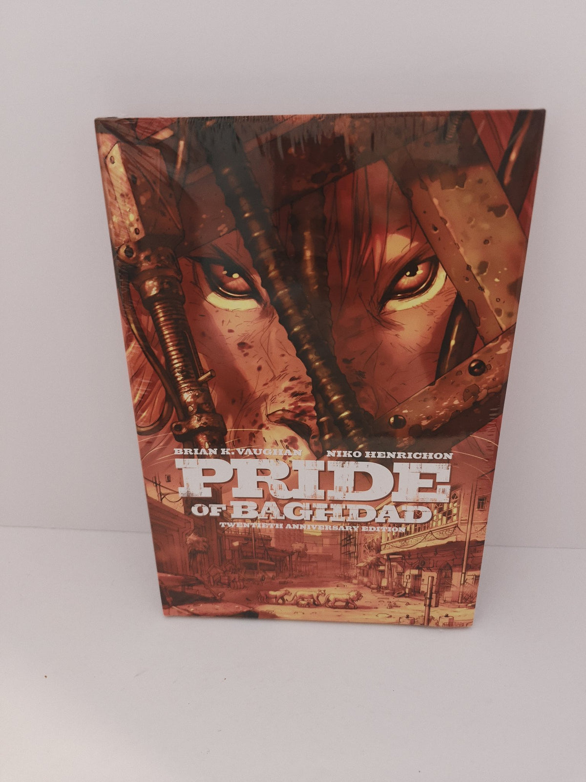 Pride of Baghdad the 20TH Anniversary Dlx Ed HC Direct Market Exclusive