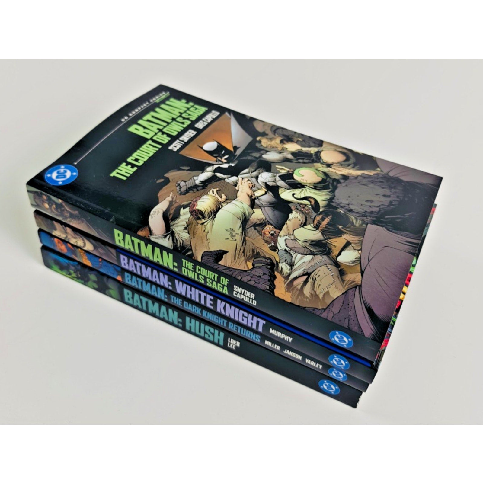 DC Comics Compact Bundle - Batman Bundle Graphic Novel Set 4 Book Lot NEW