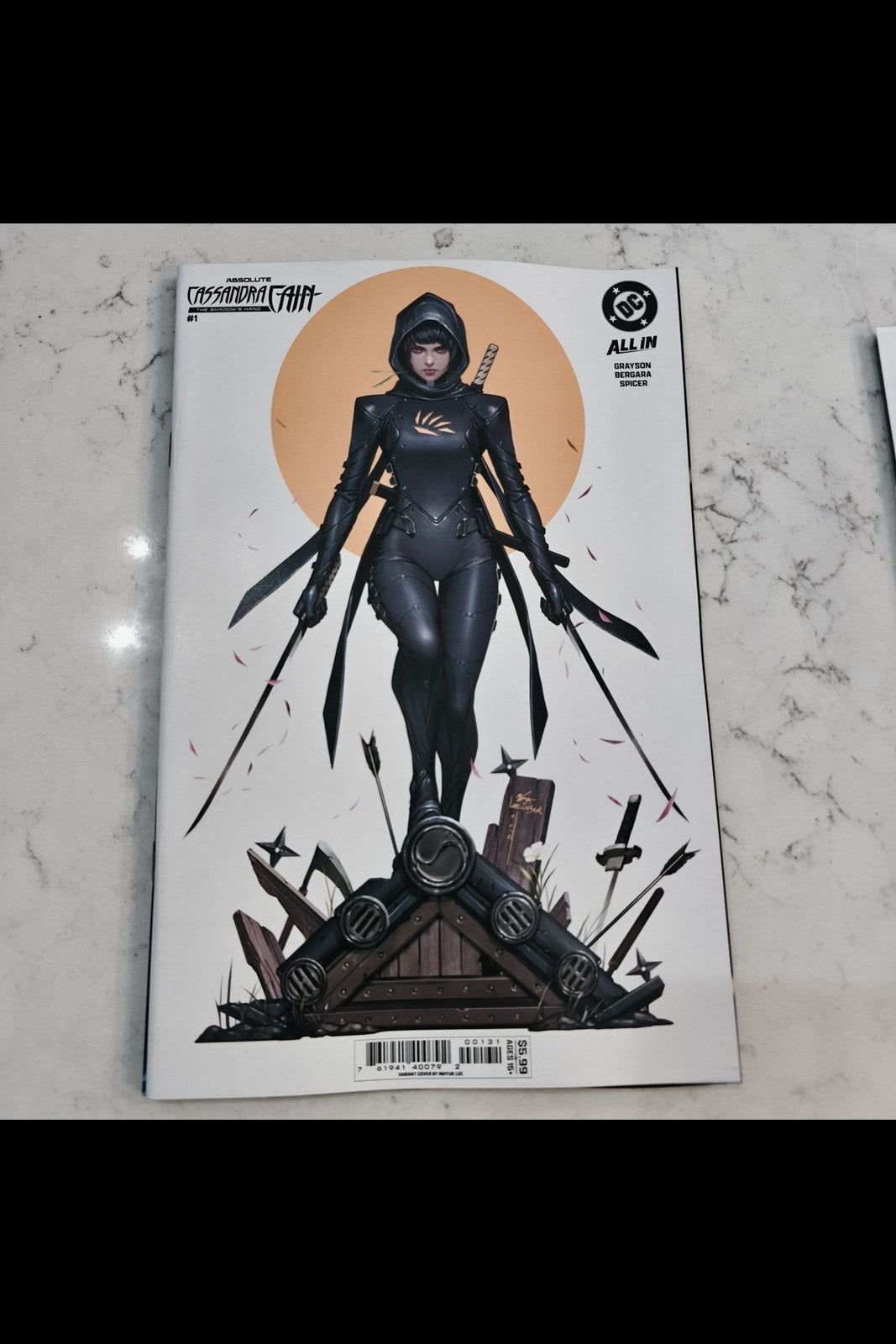 Absolute Cassandra Cain the Shadow's Hand #1