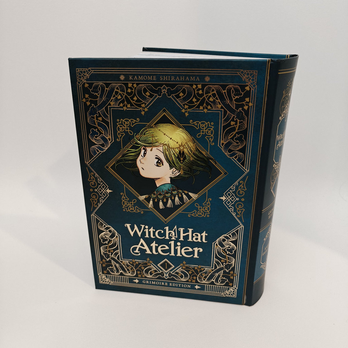 Witch Hat Atelier: Grimoire Edition 1 — 2-volume set