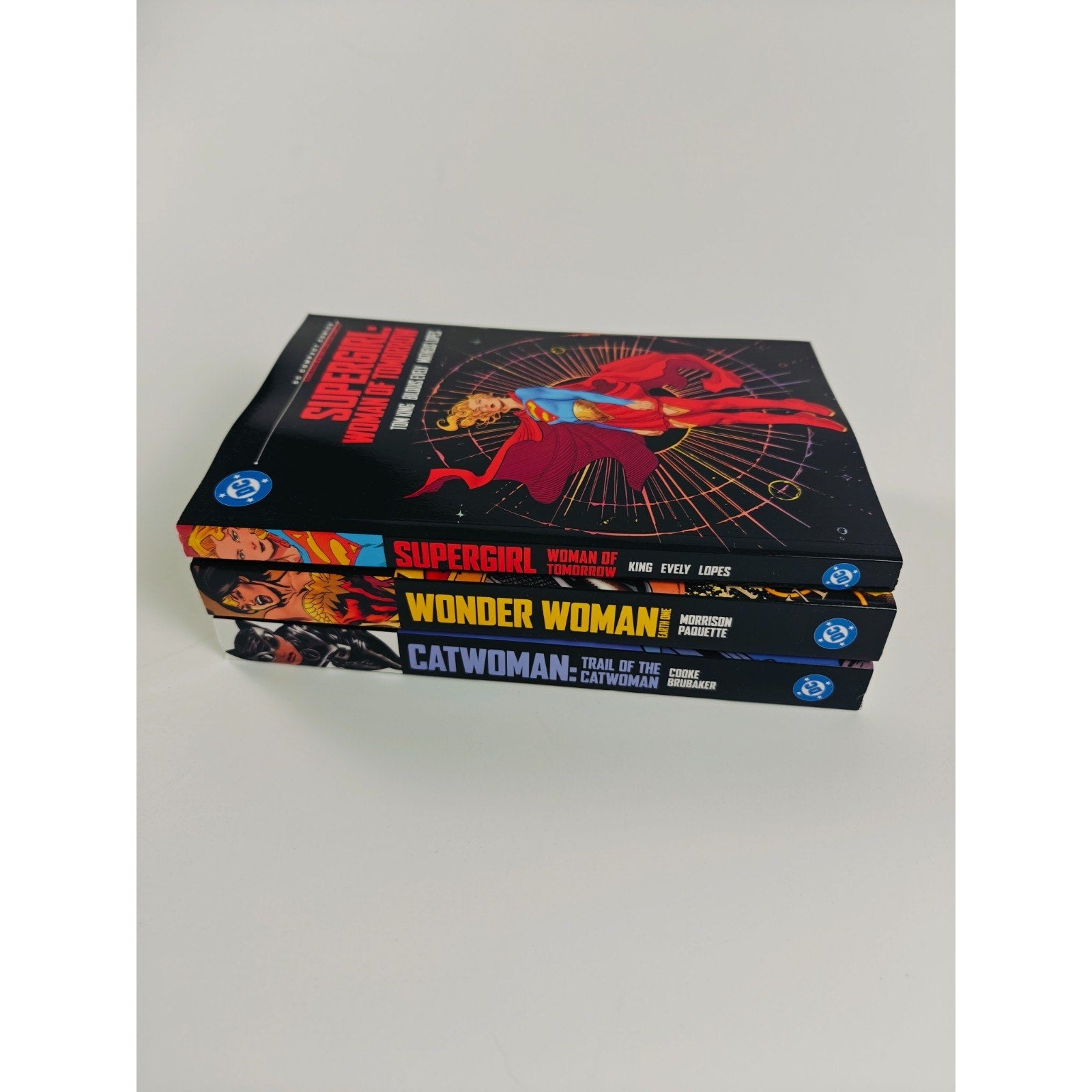 DC Compact Comics Bundle Set (Supergirl, WW, Catwomen) 3 Book Compact Comics NEW